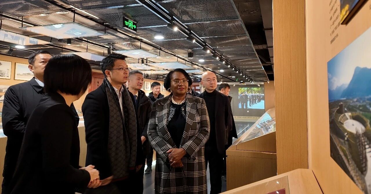 1768376357636325.jpg 1768376357636325.jpg